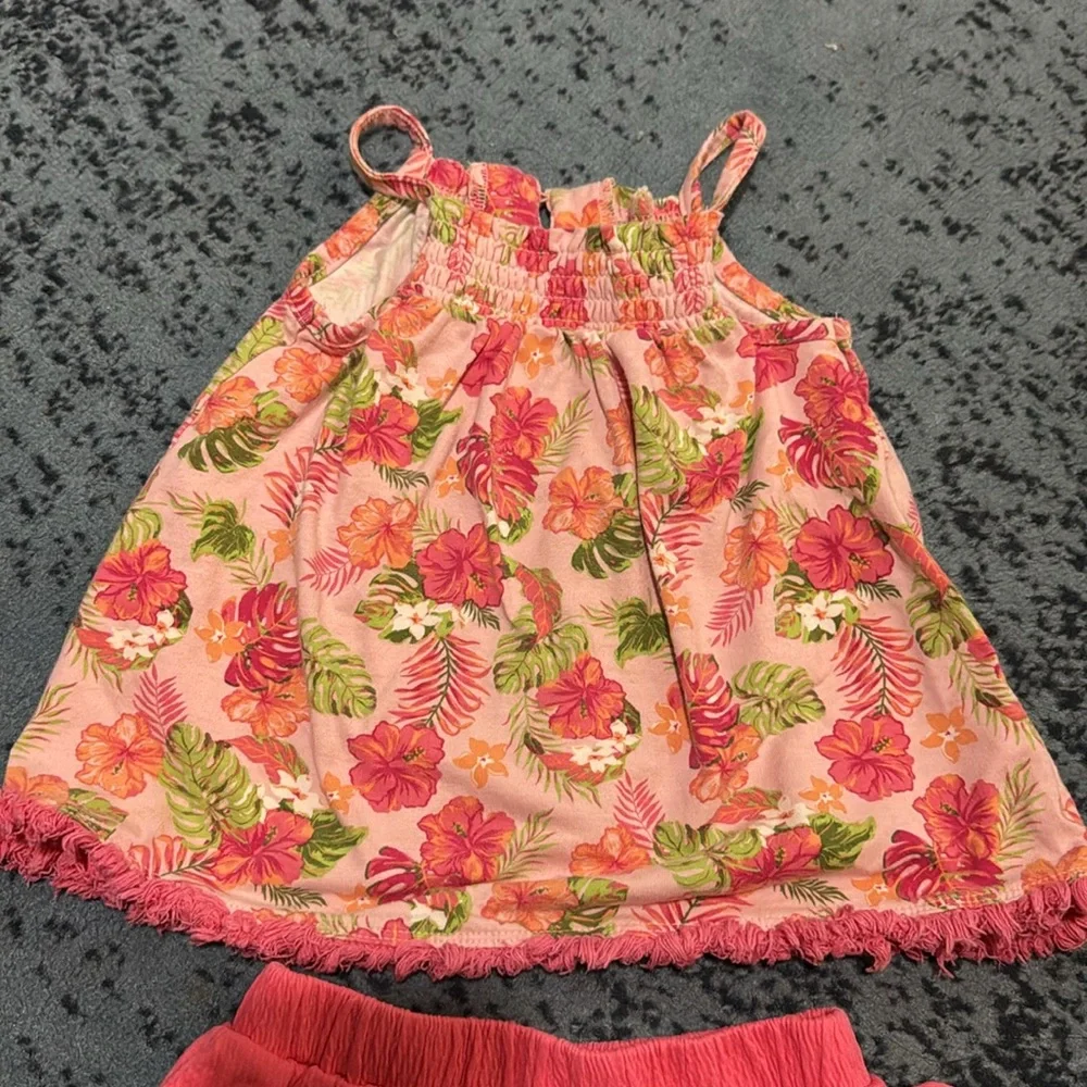 Baby girl, two pieces set floor perfect for every day. - Picture 3 of 6